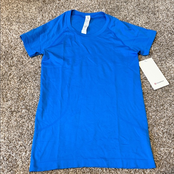 Lululemon Short Sleeve